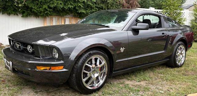 2009 Ford S197 Mustang - Image 6 of 8