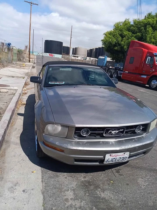 2009 Ford S197 Mustang - Image 6 of 8
