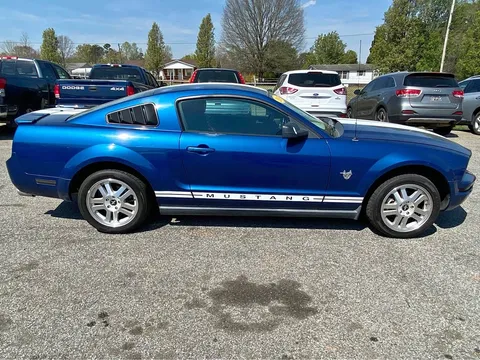 2009 Ford Mustang Coupe