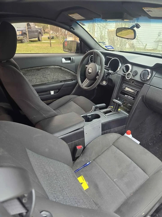 2009 Ford S197 Mustang - Image 5 of 5