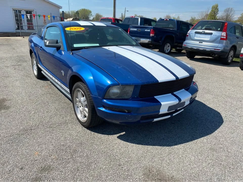 2009 Ford S197 Mustang - Image 2 of 13