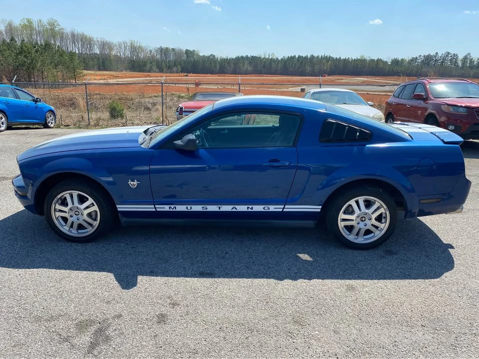 2009 Ford S197 Mustang - Image 7 of 13