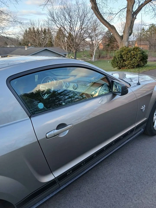 2009 Ford S197 Mustang - Image 7 of 16