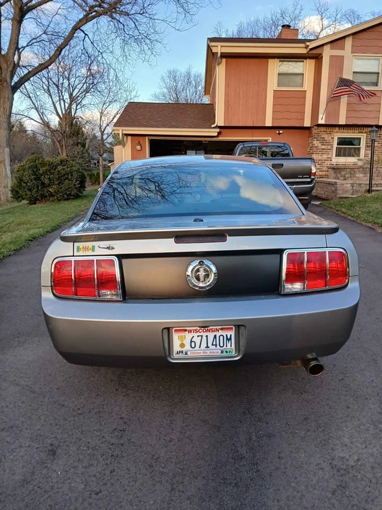 2009 Ford S197 Mustang - Image 9 of 16