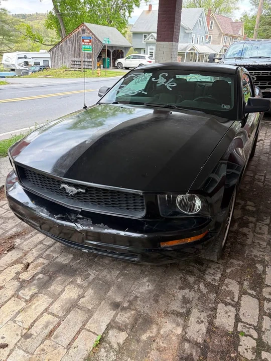 2009 Ford S197 Mustang - Image 2 of 3
