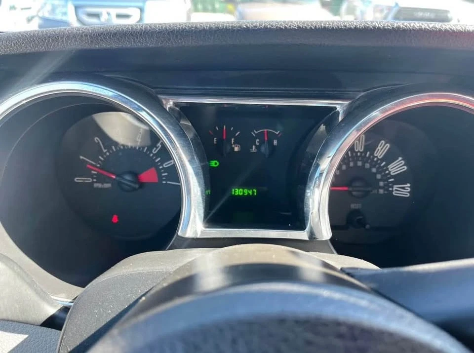 2009 Ford S197 Mustang - Image 11 of 11