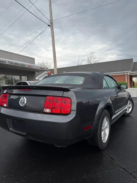 2009 Ford S197 Mustang - Image 4 of 10