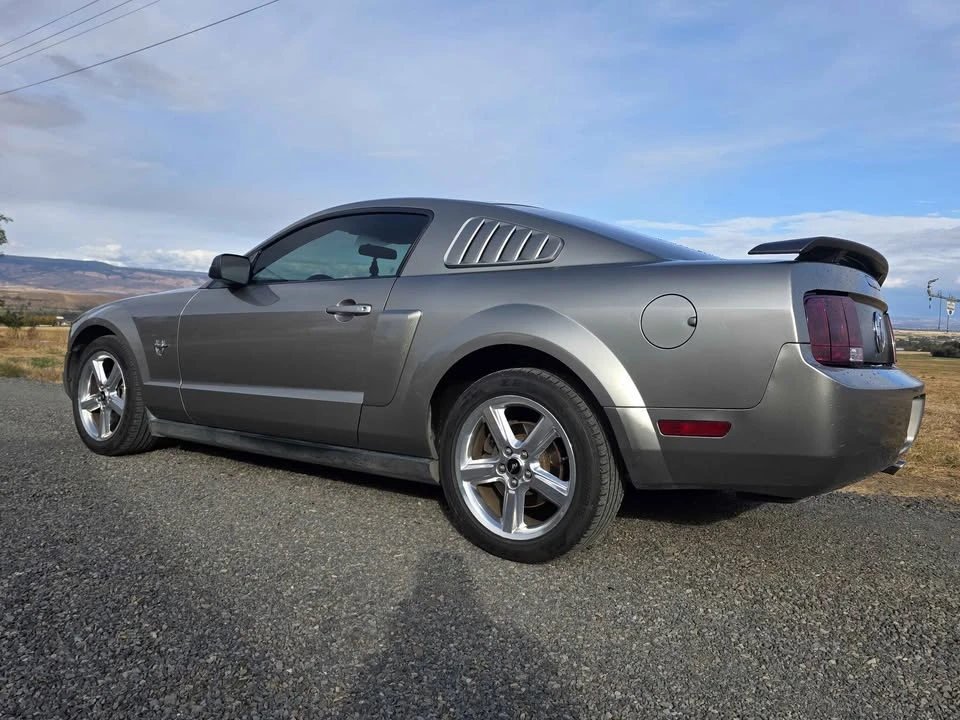 2009 Ford S197 Mustang - Image 2 of 7