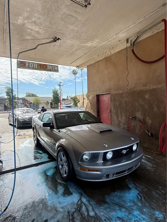 2009 Ford S197 Mustang - Image 2 of 10