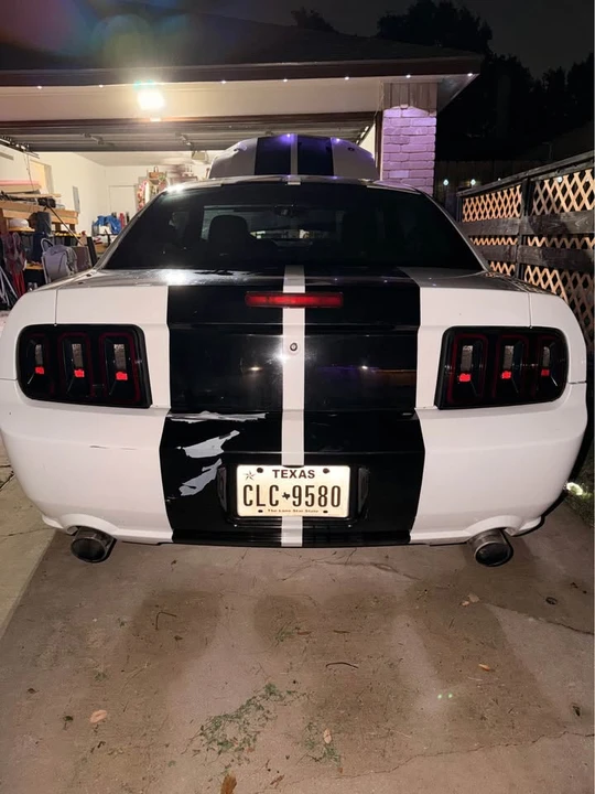 2009 Ford S197 Mustang - Image 3 of 10