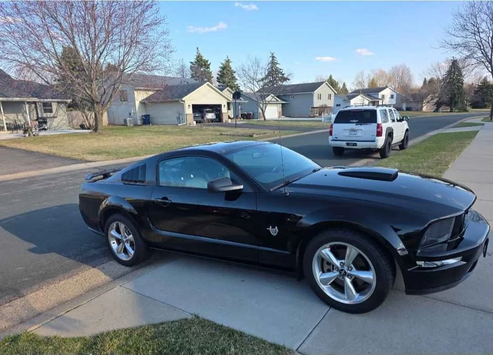 2009 Ford S197 Mustang - Image 6 of 14