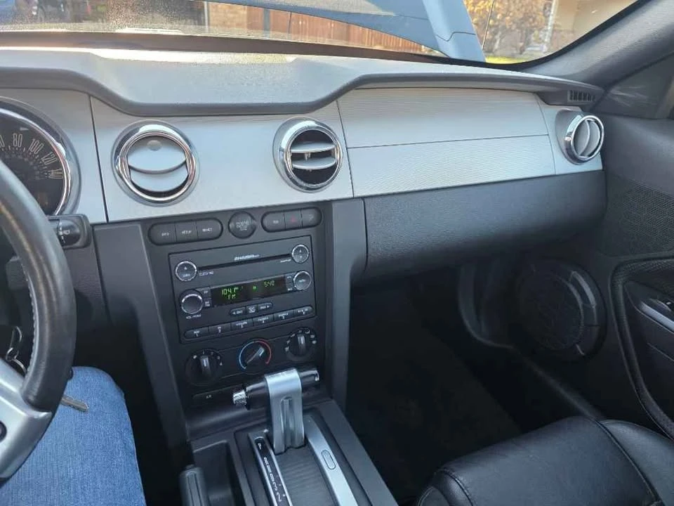 2009 Ford S197 Mustang - Image 13 of 14