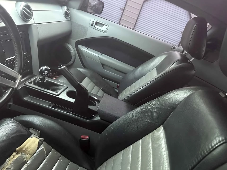 2009 Ford S197 Mustang - Image 6 of 6