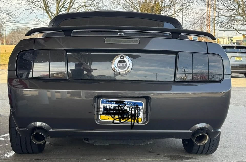 2009 Ford S197 Mustang GT - Image 2 of 18