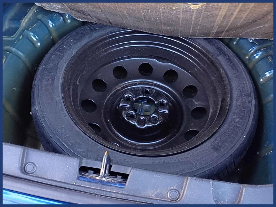 2009 Ford S197 Mustang - Image 12 of 16