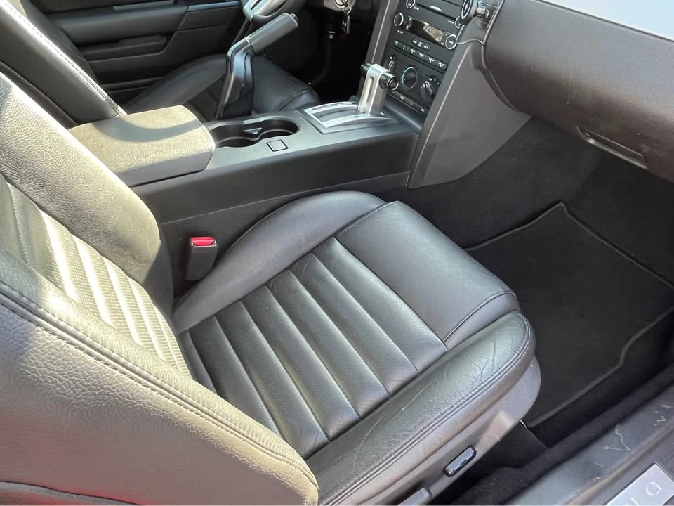 2009 Ford S197 Mustang - Image 13 of 20