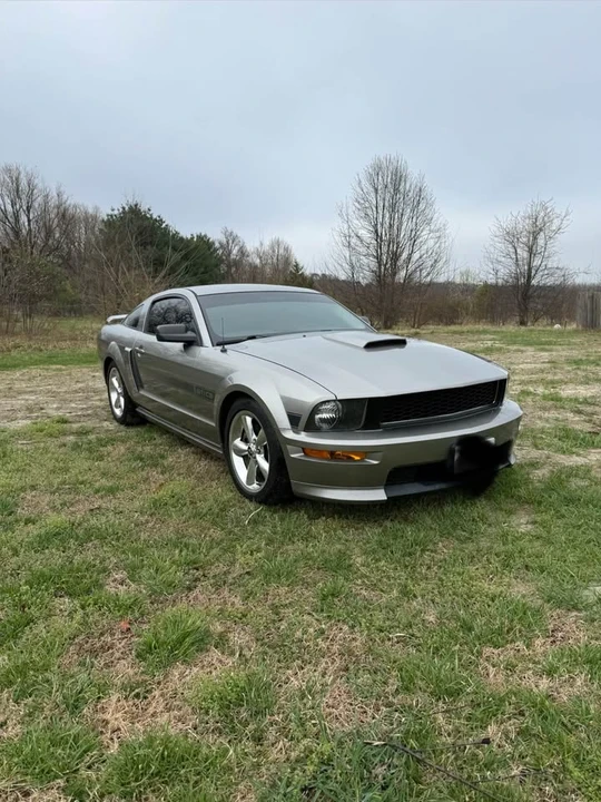 2009 Ford S197 Mustang - Image 2 of 6
