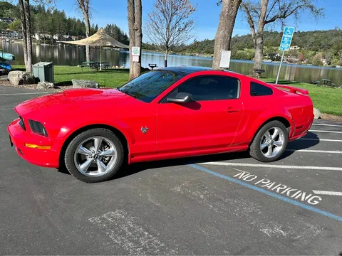2009 Ford Mustang GT Premium