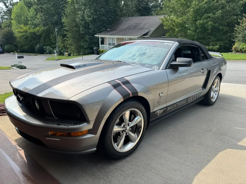2009 Ford S197 Mustang - Image 9 of 20