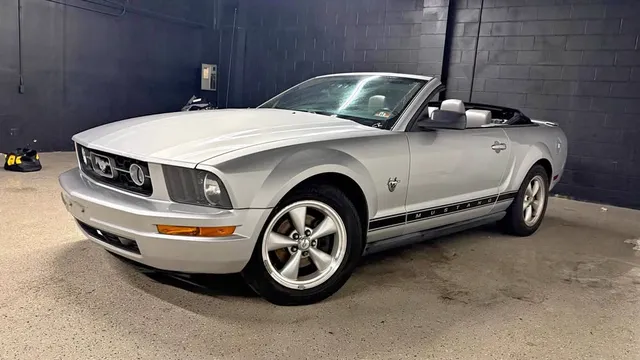 2009 Ford Mustang Premium Convertible