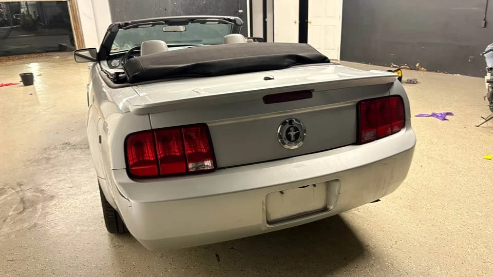 2009 Ford S197 Mustang - Image 6 of 16