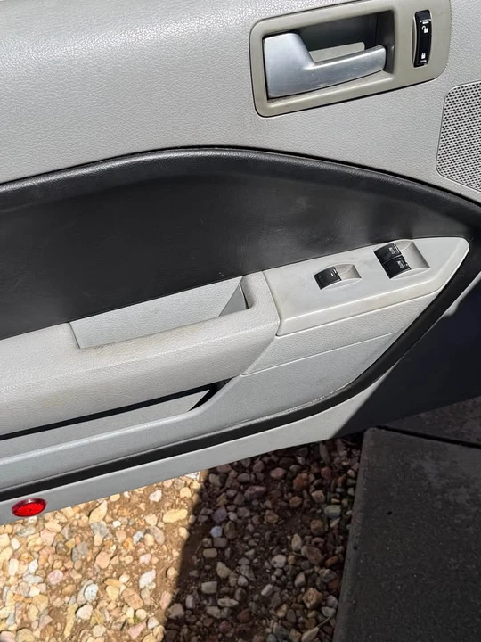 2009 Ford S197 Mustang - Image 7 of 14