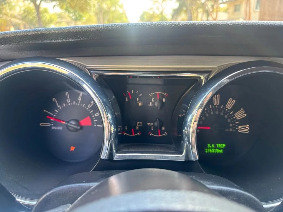2009 Ford S197 Mustang - Image 13 of 13