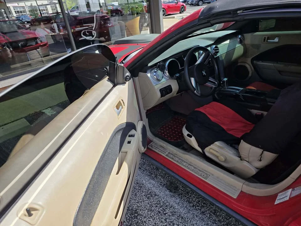 2009 Ford S197 Mustang - Image 7 of 13