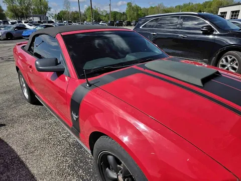 2009 Ford Mustang V6 Convertible