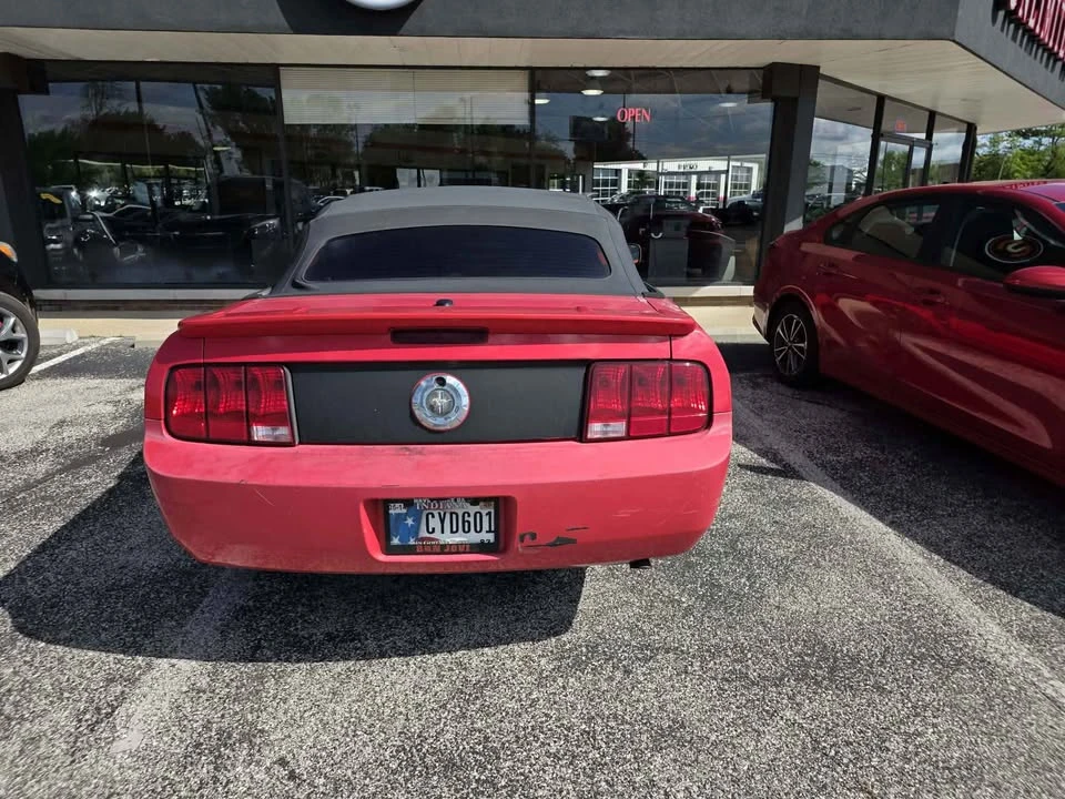 2009 Ford S197 Mustang - Image 8 of 13