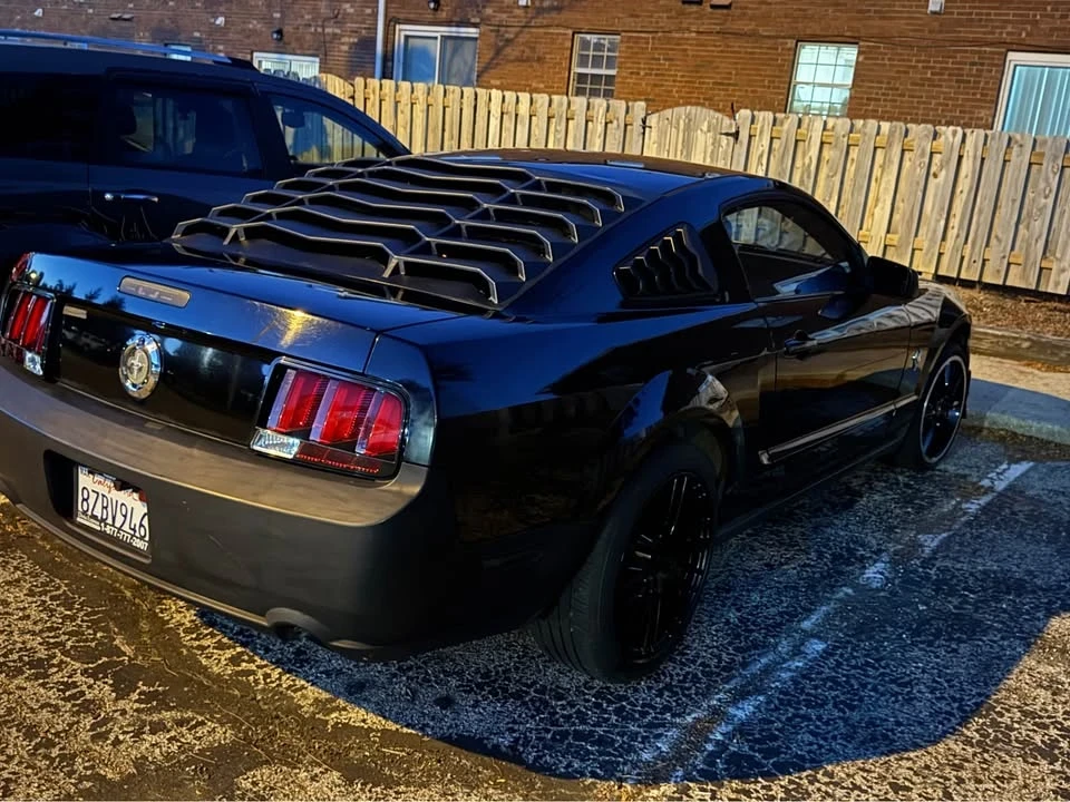 2009 Ford S197 Mustang - Image 3 of 3