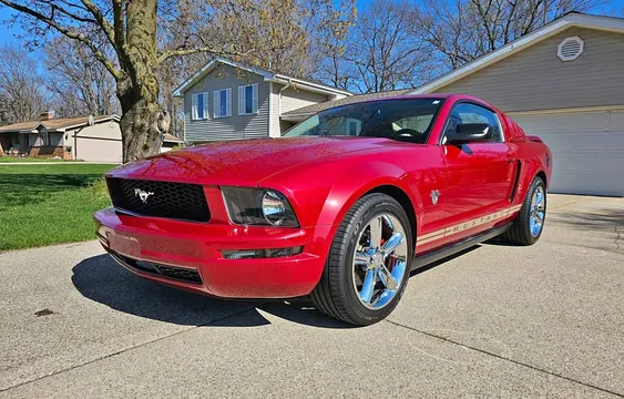 2009 Ford Mustang V6 Coupe