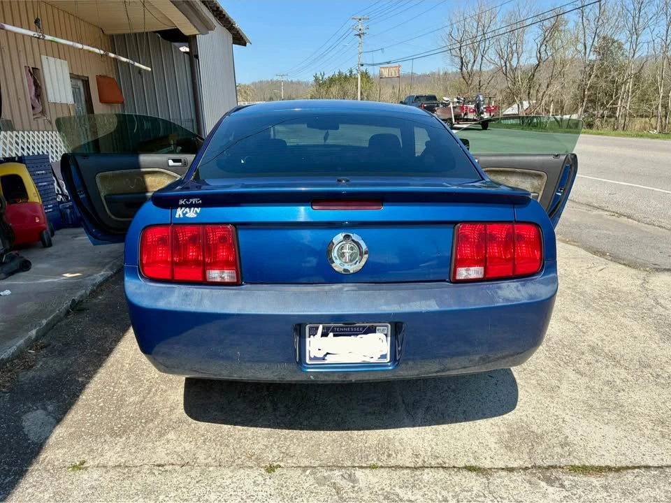 2009 Ford S197 Mustang - Image 4 of 9