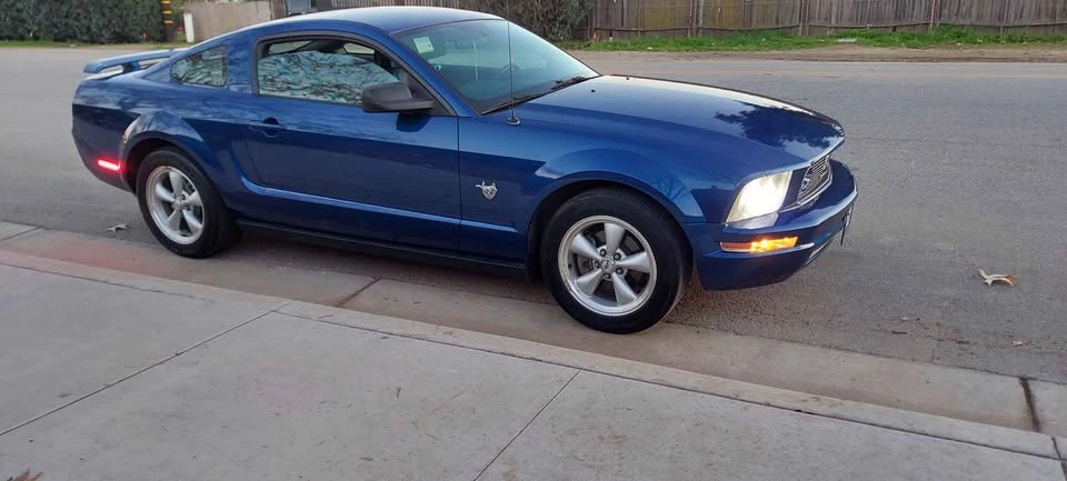 2009 Ford S197 Mustang - Image 3 of 9