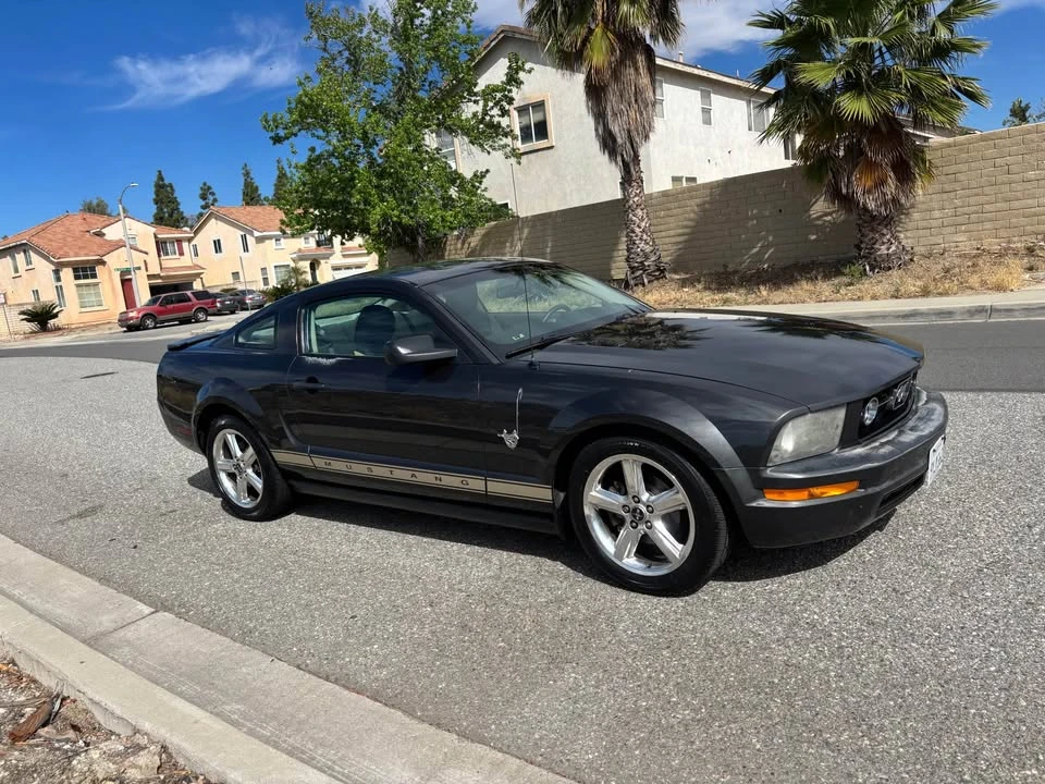 2009 Ford S197 Mustang - Image 3 of 9