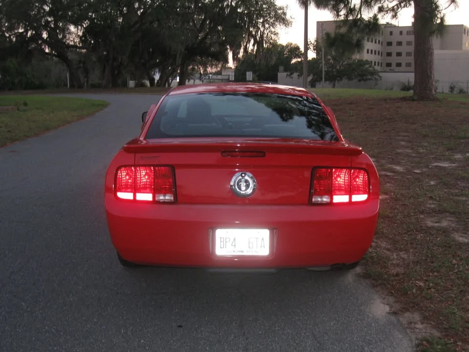 2009 Ford S197 Mustang - Image 6 of 19