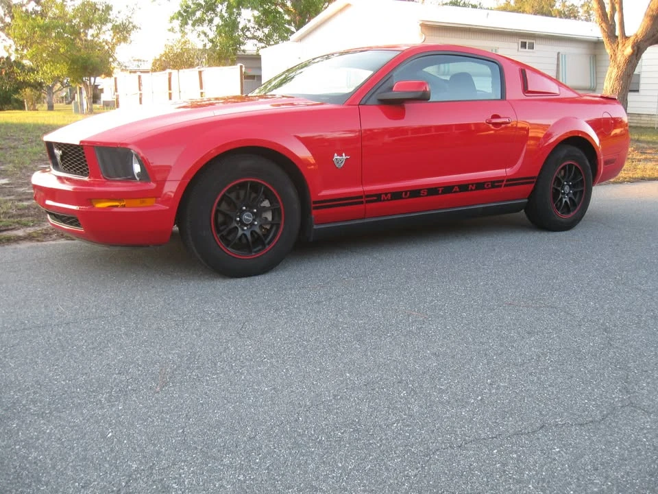 2009 Ford S197 Mustang - Image 4 of 19