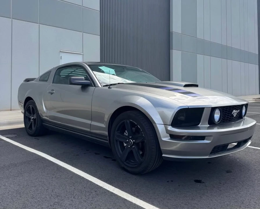2009 Ford S197 Mustang - Image 7 of 8