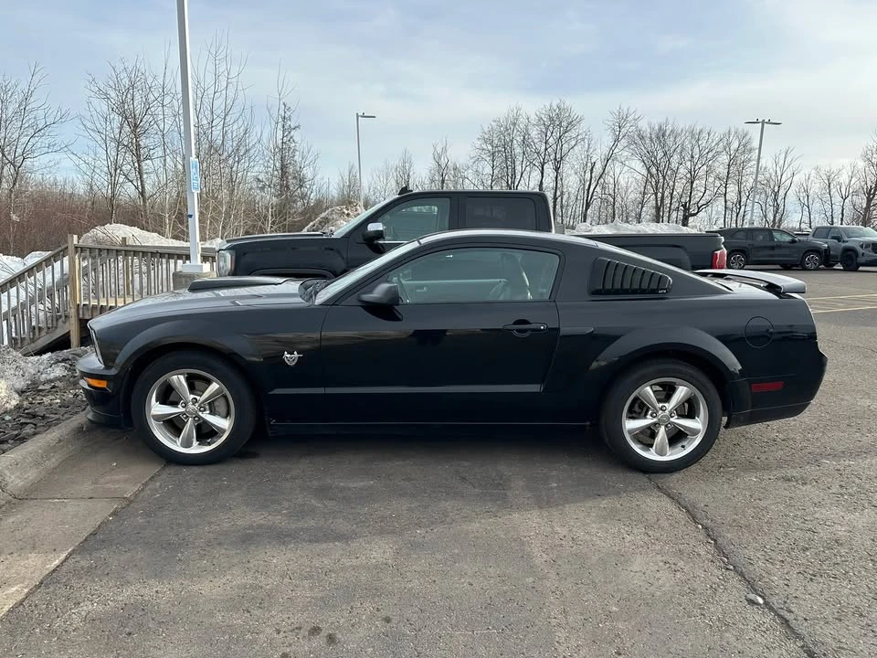 2009 Ford S197 Mustang - Image 2 of 9