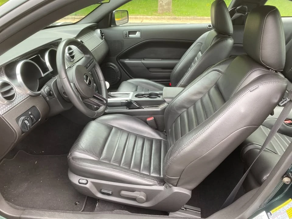 2009 Ford S197 Mustang - Image 11 of 11