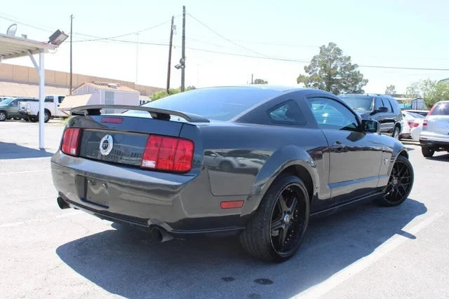 2009 Ford S197 Mustang - Image 6 of 15