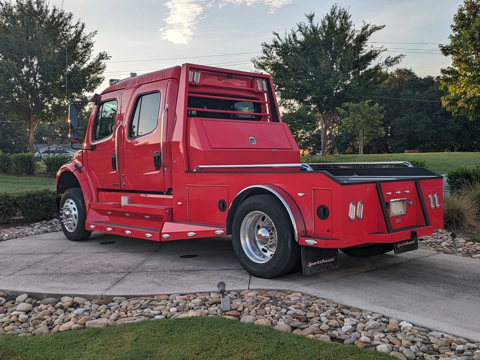 2009 Freightliner - Image 6 of 21