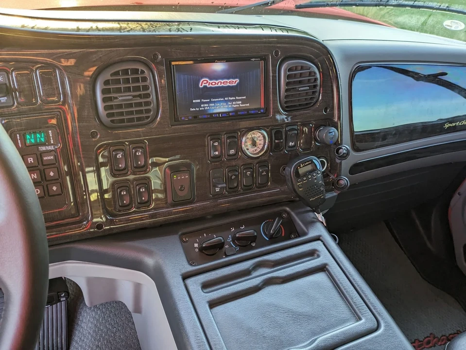 2009 Freightliner - Image 20 of 21