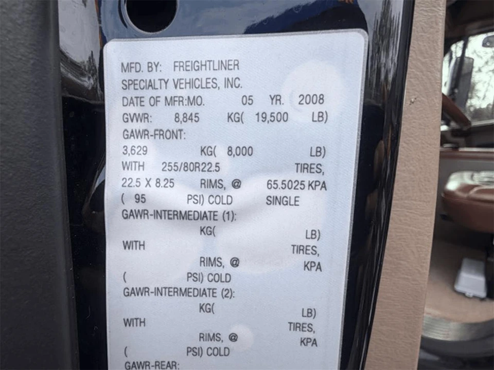 2009 Freightliner - Image 31 of 31