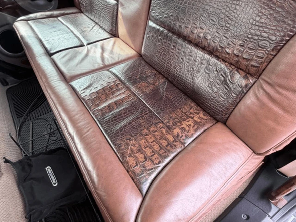2009 Freightliner - Image 25 of 31