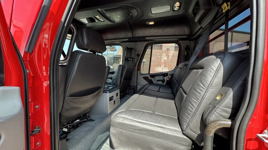 2009 Freightliner - Image 13 of 15