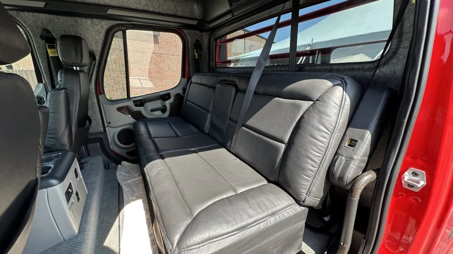 2009 Freightliner - Image 9 of 15