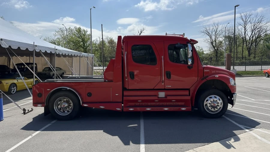 2009 Freightliner - Image 5 of 15