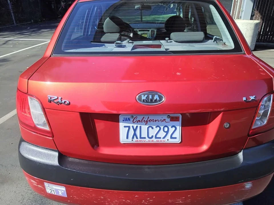 2009 Kia Rio - Image 4 of 16