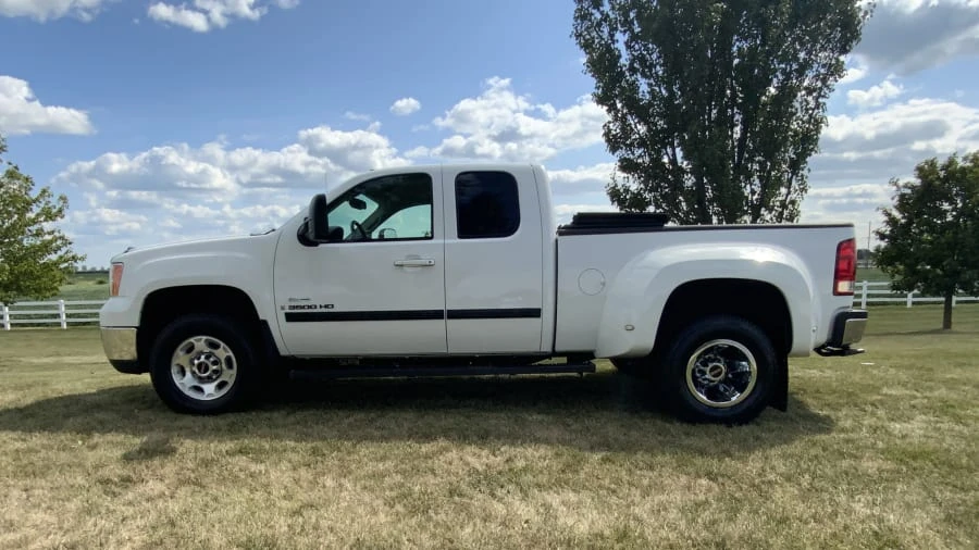2009 GMC Sierra Heavy Duty 3rd Gen - Image 6 of 11
